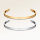 Pararmband, par av tvÄ bar armband i guld och silver med personlig gravyr, frÄn Mon Chou