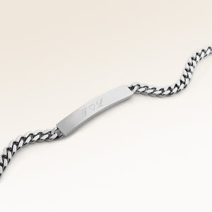 Personalized bar silver bracelet with space for engraving of text or coordinates
