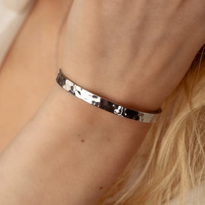 Friendship bracelets, pair of two bangle bracelets in gold and silver with personalized engraving, from Mon Chou